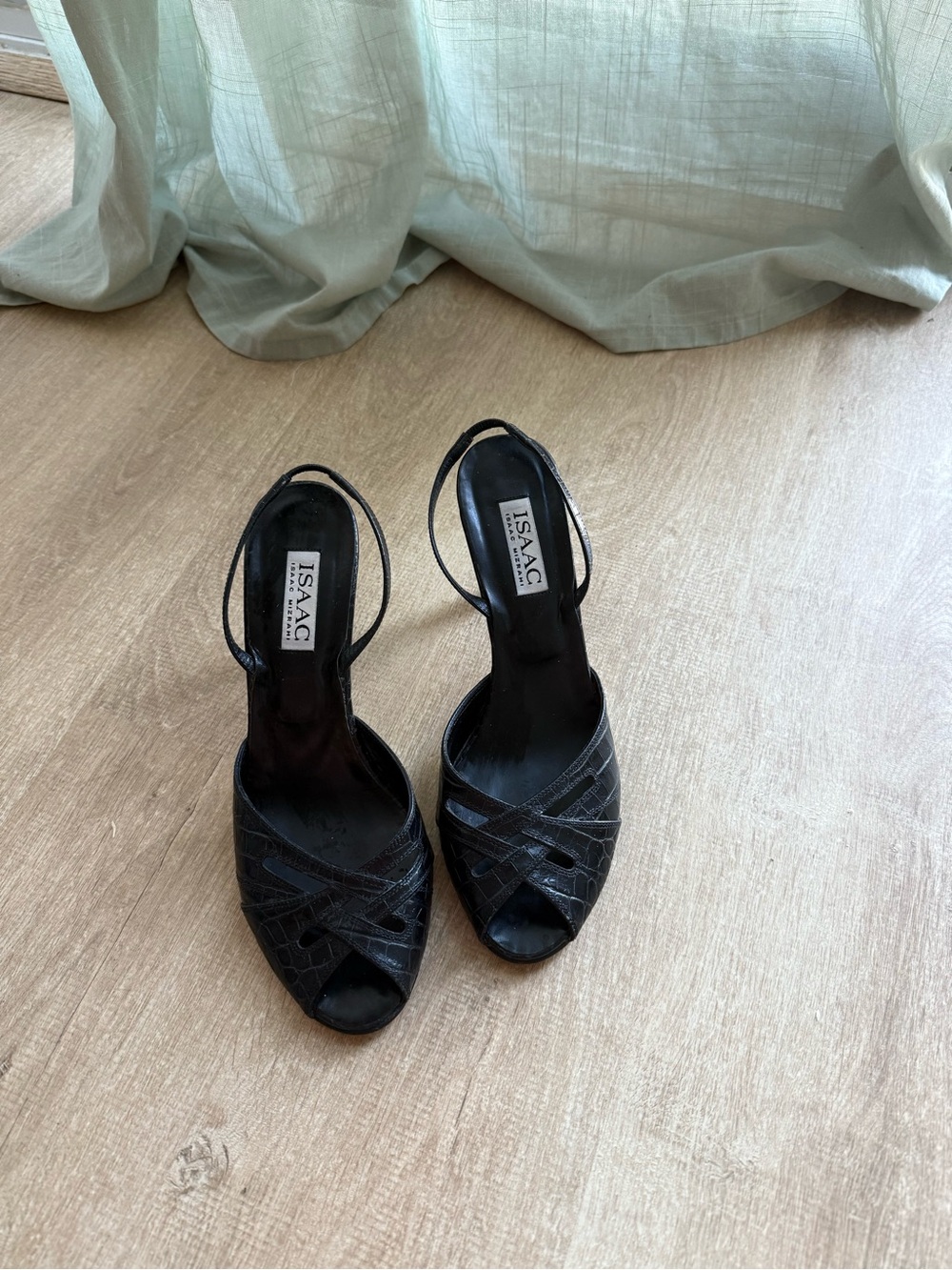 Vintage Isaac Mizrahi Paige Slingback Heels Leather Crocodile